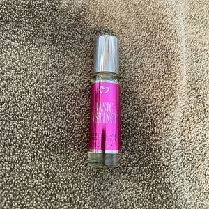 Alluring pheromone rollerball